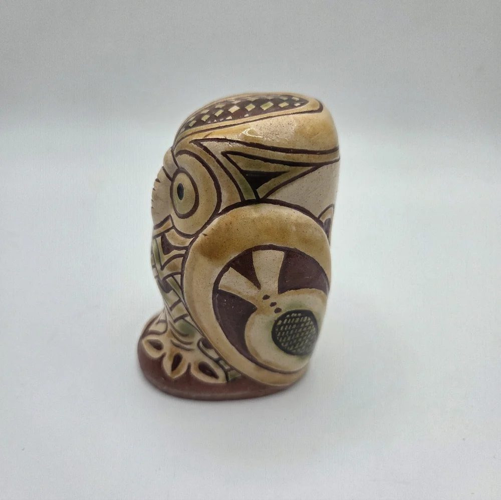 Handcrafted Bulgaruan Brown Owl Terra Cotta  Figurine - Picture 4 of 7